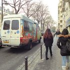 Bus de la mission prostitution de Médecins du monde © Diane Grimonet