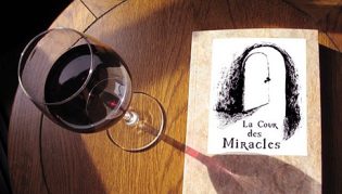 Lire la suite à propos de l’article En Bretagne, littérature et lutte des femmes ont rendez-vous au café