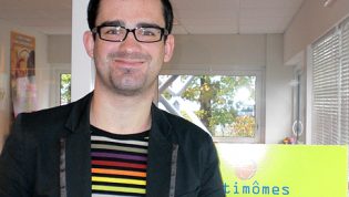 Lire la suite à propos de l’article « Les garçons doivent s’autoriser à s’intéresser aux métiers « féminins » »