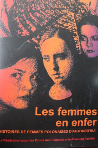 Lire la suite à propos de l’article Pologne : le Pape au ciel, les femmes en enfer