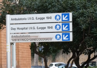 Lire la suite à propos de l’article L'accès à l'avortement se dégrade en Italie