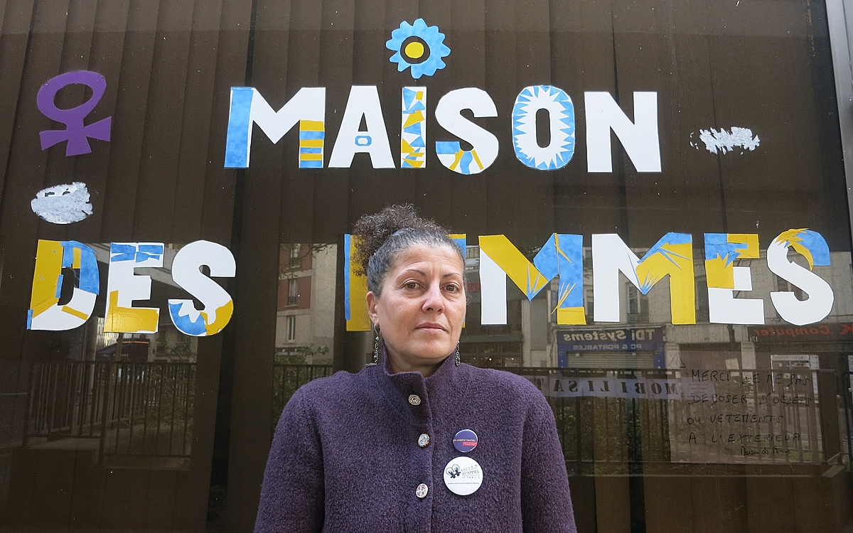 Lire la suite à propos de l’article Zahra Agsous : « Certaines femmes préfèrent être à la rue plutôt que de retourner chez elles »