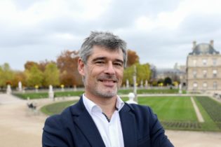 Lire la suite à propos de l’article Guillaume Gontard : portrait d’un sénateur, président de groupe tout en nuances