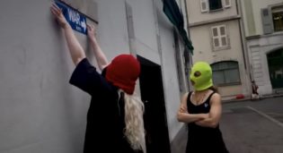 Lire la suite à propos de l’article Les Pussy Riot en guerre contre Poutine