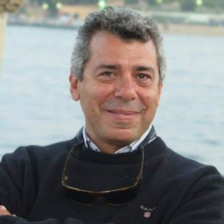 Lire la suite à propos de l’article Sherif Adel « La condition de l’Egyptienne d’aujourd’hui est moins égalitaire qu’il y a 4000 ans »