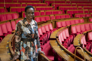 Lire la suite à propos de l’article Rachel Keke:  « Après notre victoire, je me suis dit je vais m’inscrire à la France Insoumise »