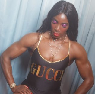 Lire la suite à propos de l’article Khoudièdji Sidibe : « Poser dans les magazines … c’est ma façon de dire que ma féminité est en harmonie avec ma musculature »