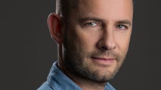 Lire la suite à propos de l’article Sébastien Garcin : « J’ai chaussé les lunettes du genre, et c’est impossible de les ôter » 1/2