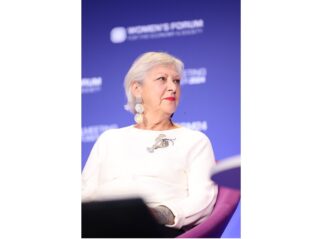 Lire la suite à propos de l’article Jocelyne Adriant-Mebtoul : « je pense que la diplomatie féministe peut devenir une arme de paix »