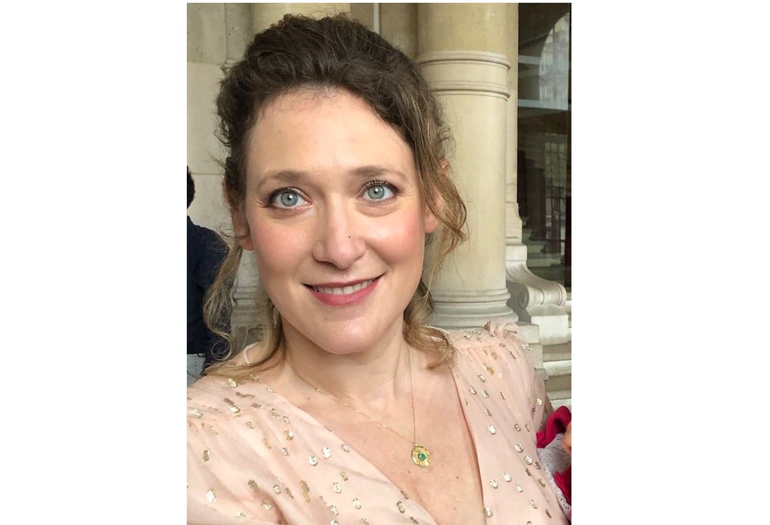 You are currently viewing Sarah Abramovicz : “L’excision est pour moi le symbole du patriarcat et du pouvoir des hommes sur les femmes : ni leur propre corps ni leur plaisir ne leur appartiennent !”